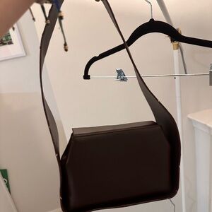 Les benjamins brown shoulder bag